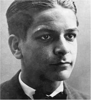 Иллюстрация к книге — Разведка и Кремль. Записки нежелательного свидетеля [i_039.jpg]