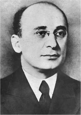 Иллюстрация к книге — Разведка и Кремль. Записки нежелательного свидетеля [i_044.jpg]