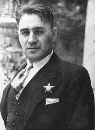 Иллюстрация к книге — Разведка и Кремль. Записки нежелательного свидетеля [i_084.jpg]