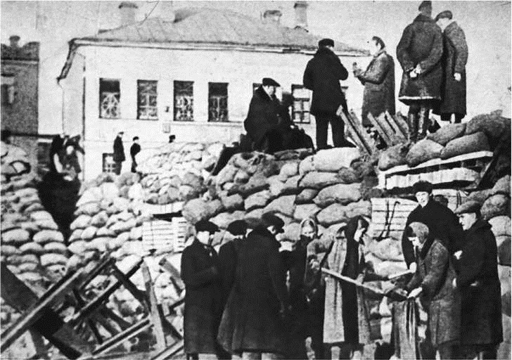 Иллюстрация к книге — Разведка и Кремль. Записки нежелательного свидетеля [i_108.jpg]