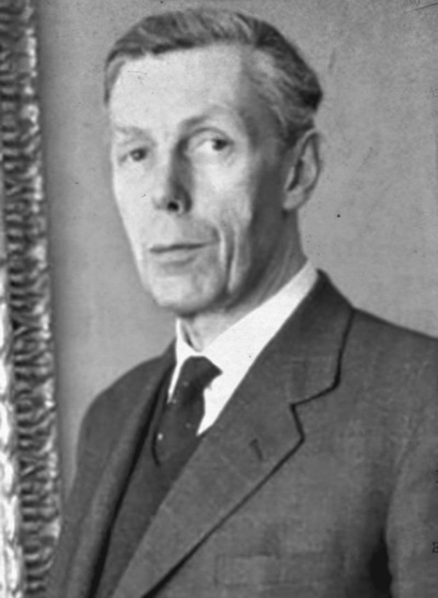 Иллюстрация к книге — Разведка и Кремль. Записки нежелательного свидетеля [i_131.jpg]