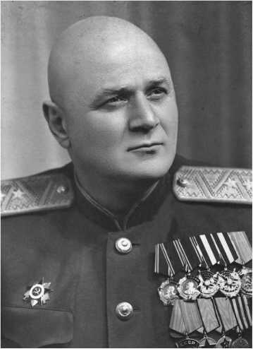 Иллюстрация к книге — Разведка и Кремль. Записки нежелательного свидетеля [i_219.jpg]