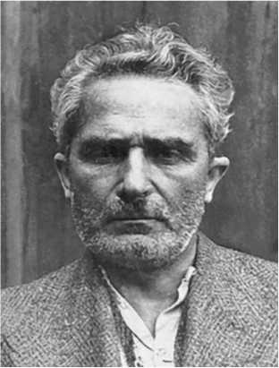 Иллюстрация к книге — Разведка и Кремль. Записки нежелательного свидетеля [i_221.jpg]