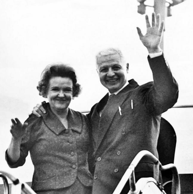 Иллюстрация к книге — А-бомба. От Сталина до Путина. Фрагменты истории в воспоминаниях и документах [i_033.jpg]