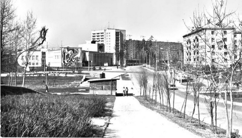 Иллюстрация к книге — А-бомба. От Сталина до Путина. Фрагменты истории в воспоминаниях и документах [i_107.jpg]