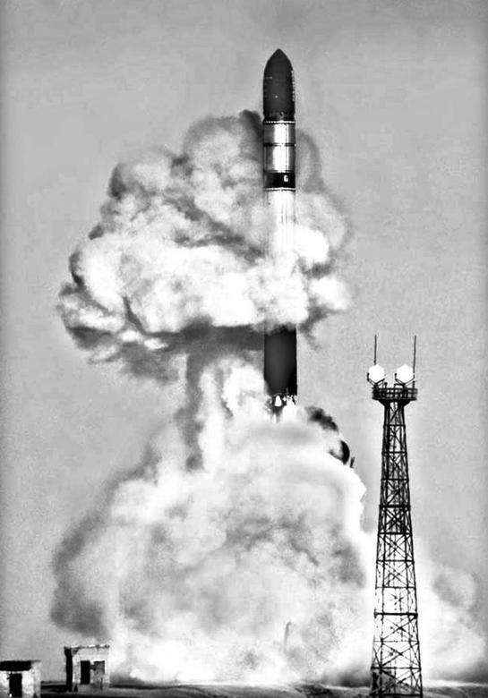 Иллюстрация к книге — А-бомба. От Сталина до Путина. Фрагменты истории в воспоминаниях и документах [i_128.jpg]