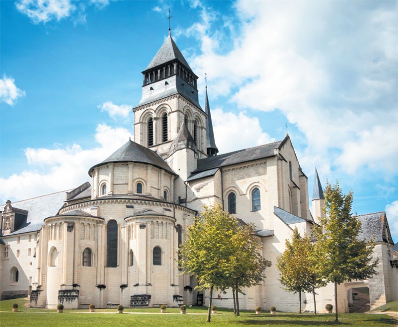 Иллюстрация к книге — Главная война Средневековья. Леопард против лилии [i_005.jpg]