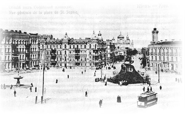 Иллюстрация к книге — Белая гвардия. Михаил Булгаков как исторический писатель [i_111.jpg]