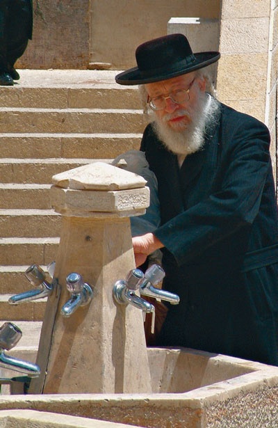 Иллюстрация к книге — Израиль. Путешествие за впечатлением и здоровьем [i_099.jpg]