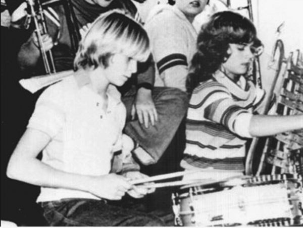 Иллюстрация к книге — Nirvana: Правдивая история [i_004.jpg]