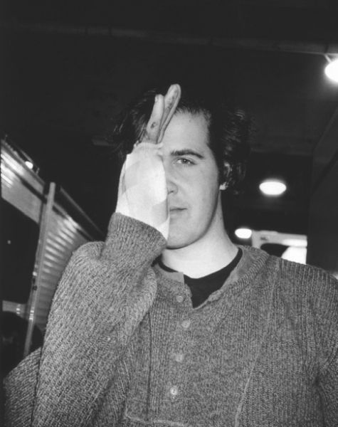 Иллюстрация к книге — Nirvana: Правдивая история [i_065.jpg]