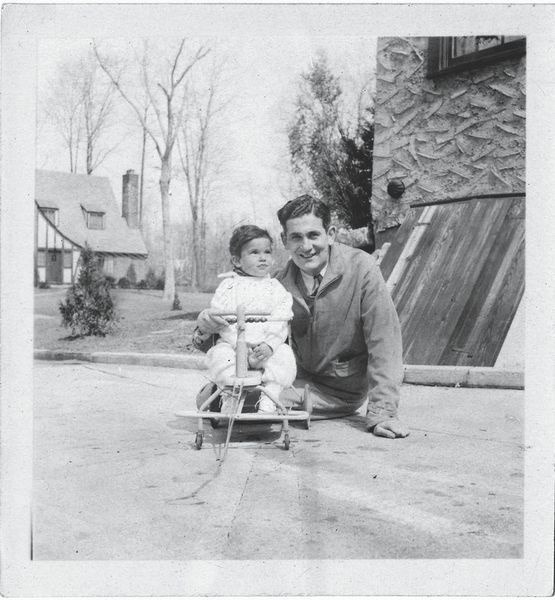 Иллюстрация к книге — Susan Sontag. Женщина, которая изменила культуру XX века [i_004.jpg]