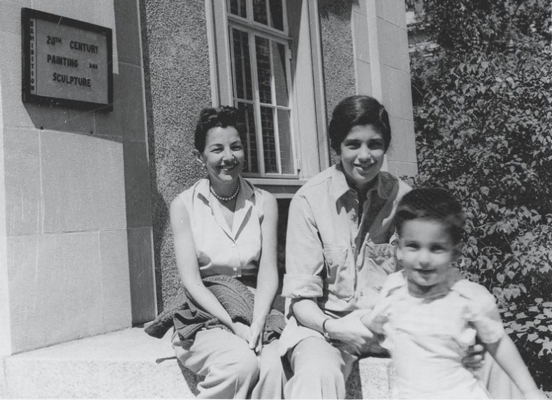 Иллюстрация к книге — Susan Sontag. Женщина, которая изменила культуру XX века [i_021.jpg]