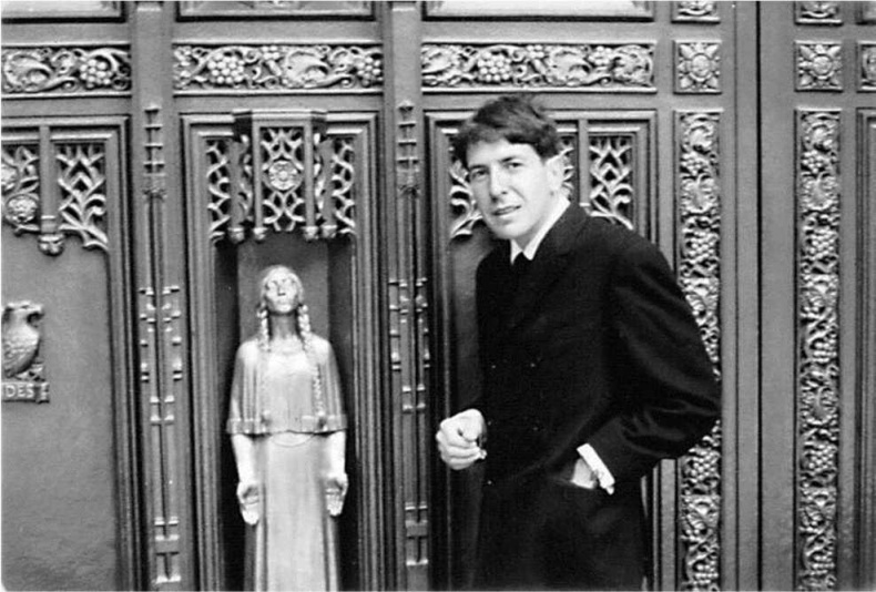 Иллюстрация к книге — Леонард Коэн. Жизнь [i_004.jpg]