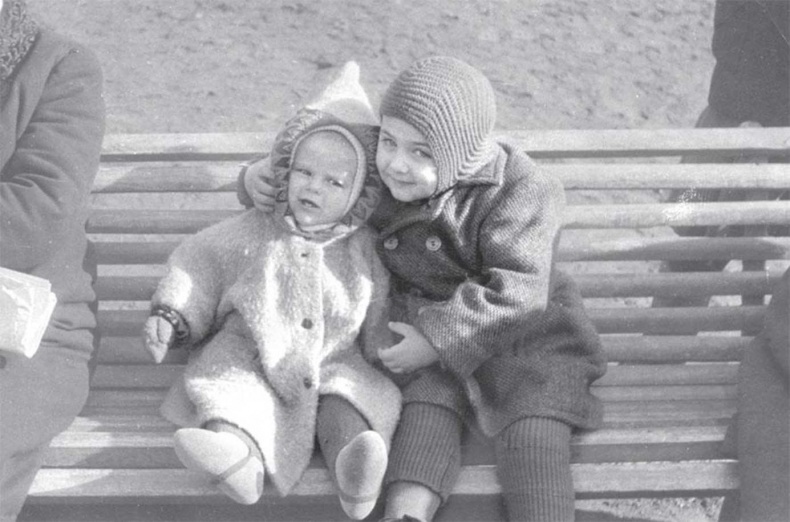 Иллюстрация к книге — Записки непутевого актера [i_006.jpg]