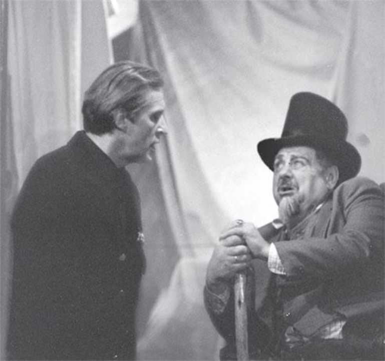 Иллюстрация к книге — Записки непутевого актера [i_047.jpg]