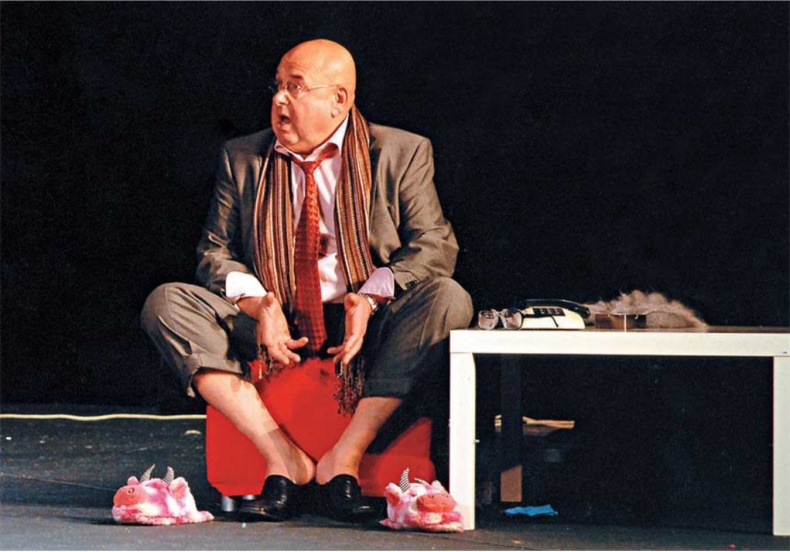 Иллюстрация к книге — Записки непутевого актера [i_080.jpg]