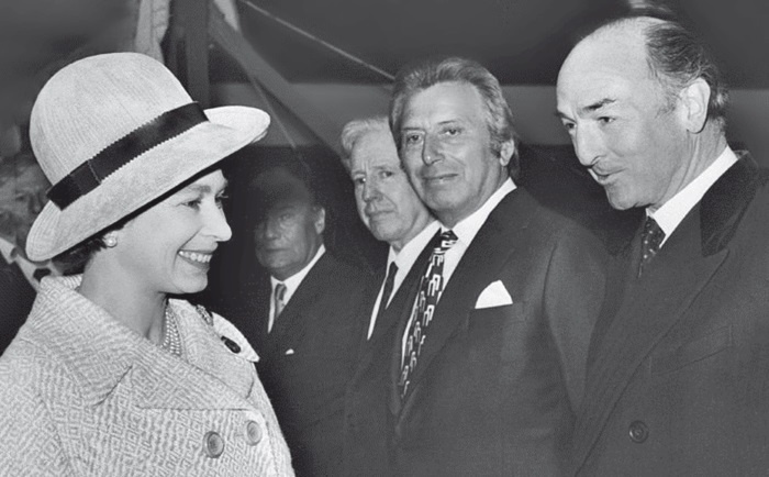 Иллюстрация к книге — ГРУ против МИ-5 и ФБР. Скандал-63 [i_029.jpg]