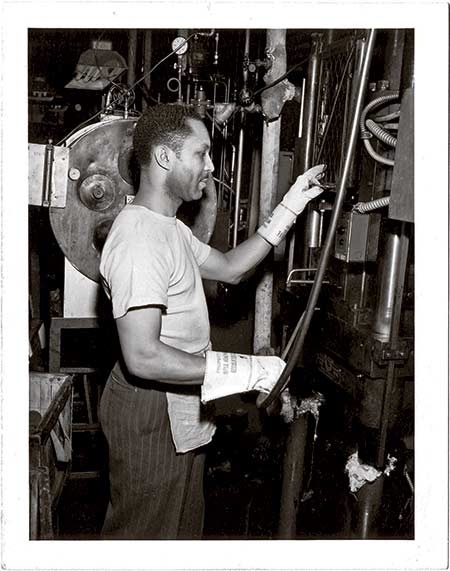 Иллюстрация к книге — Принс. The Beautiful Ones. Оборвавшаяся автобиография легенды поп-музыки [i_046.jpg]