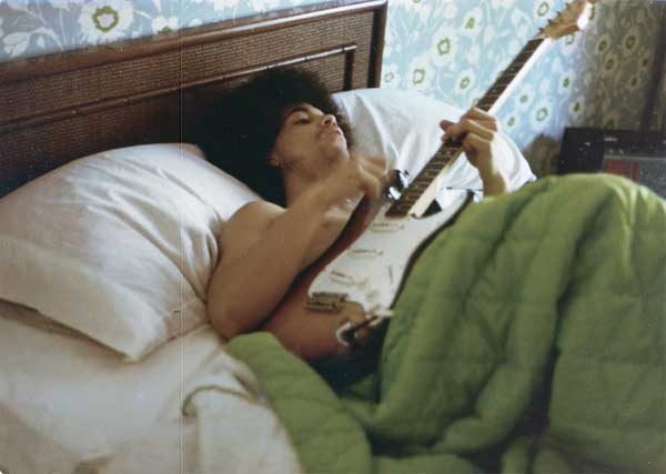 Иллюстрация к книге — Принс. The Beautiful Ones. Оборвавшаяся автобиография легенды поп-музыки [i_086.jpg]