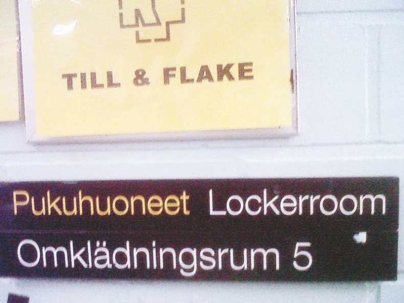 Иллюстрация к книге — Долбящий клавиши [i_110.jpg]