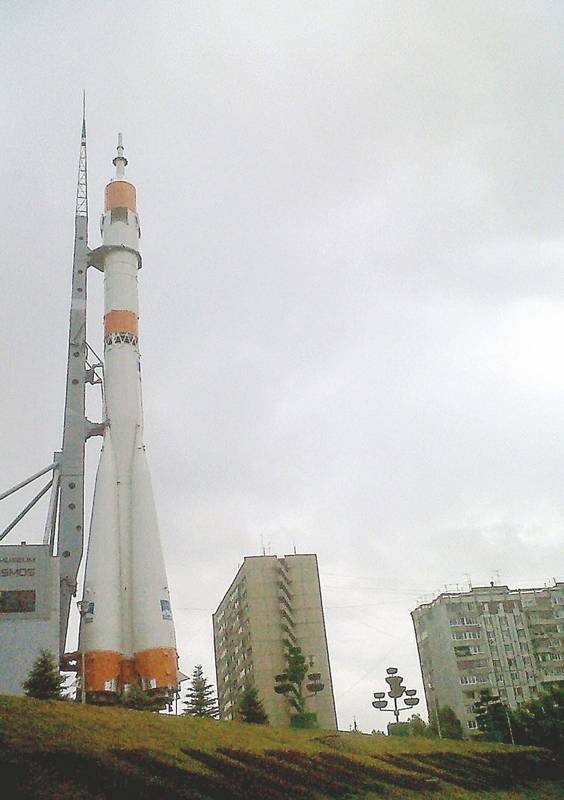 Иллюстрация к книге — Долбящий клавиши [i_135.jpg]