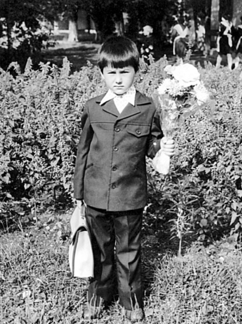 Иллюстрация к книге — Северный флот. Единственная правдивая история легендарной группы. Вещание из Судного дня [i_002.jpg]