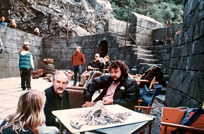 Иллюстрация к книге — Питер Джексон и создание Средиземья. Все, что вы можете себе представить [i_015.jpg]