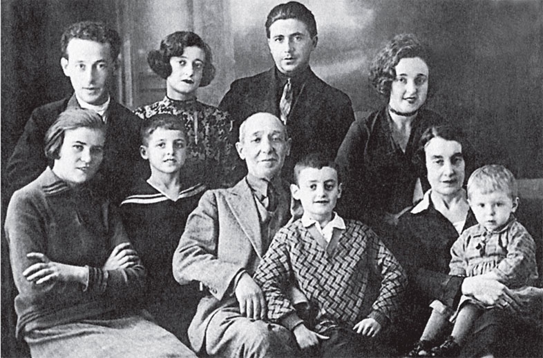 Иллюстрация к книге — Нетелефонный разговор [i_003.jpg]