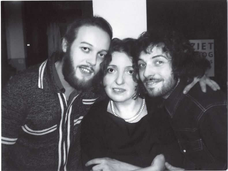 Иллюстрация к книге — Нетелефонный разговор [i_051.jpg]