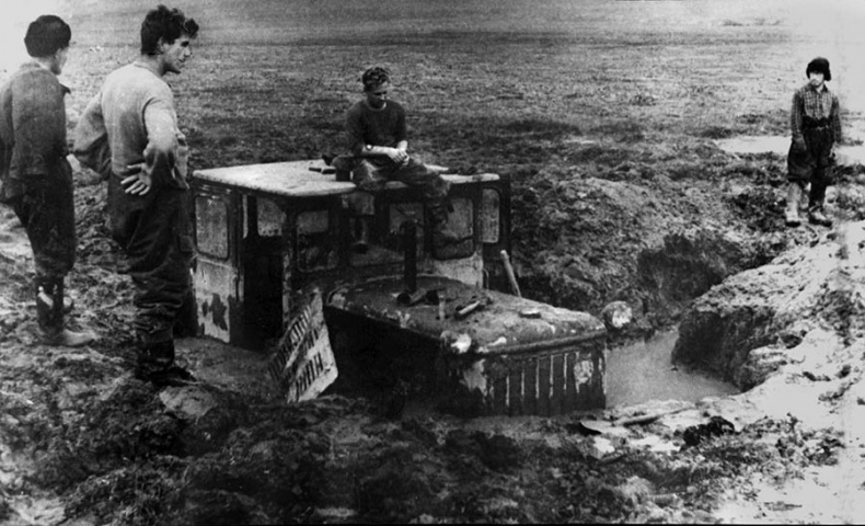 Иллюстрация к книге — Олег Куваев: повесть о нерегламентированном человеке [i_012.jpg]