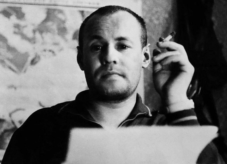 Иллюстрация к книге — Олег Куваев: повесть о нерегламентированном человеке [i_043.jpg]