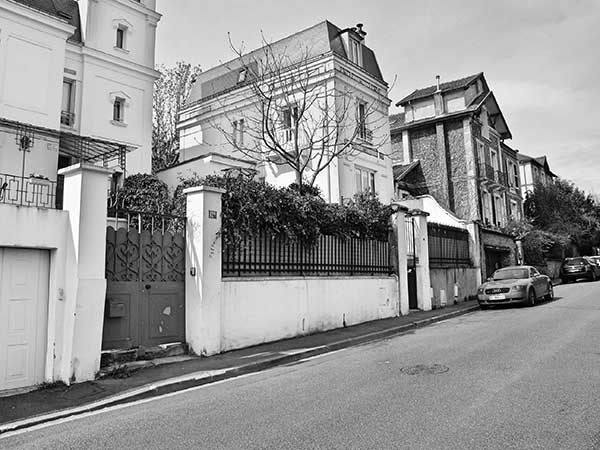 Иллюстрация к книге — Предместья мысли. Философическая прогулка [i_074.jpg]