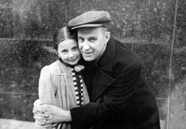 Иллюстрация к книге — Хрустальные легенды Страны Советов [i_017.jpg]