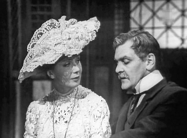 Иллюстрация к книге — Хрустальные легенды Страны Советов [i_026.jpg]