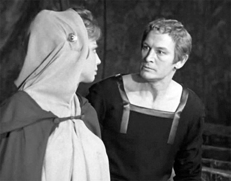 Иллюстрация к книге — Хрустальные легенды Страны Советов [i_042.jpg]