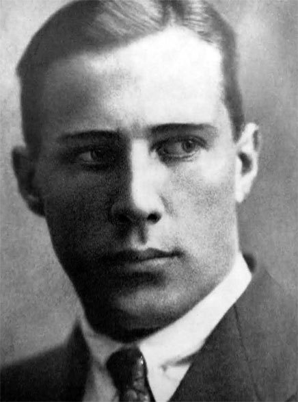 Иллюстрация к книге — Хрустальные легенды Страны Советов [i_055.jpg]