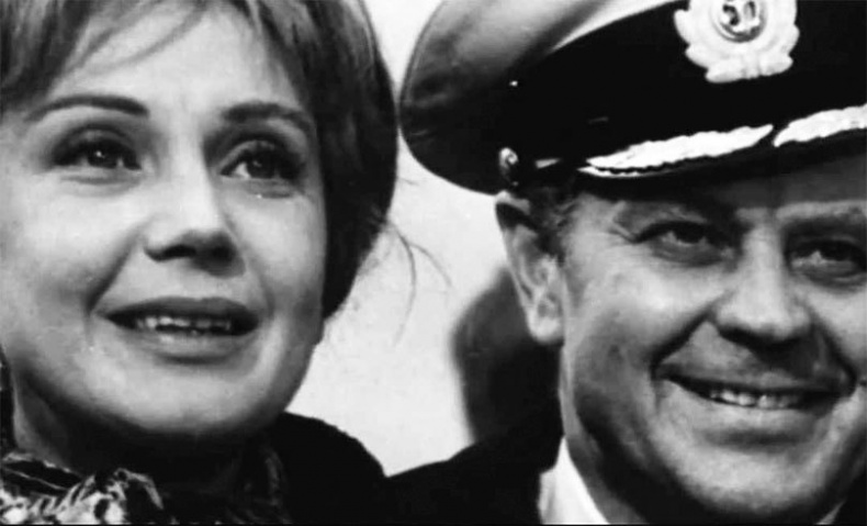 Иллюстрация к книге — Хрустальные легенды Страны Советов [i_059.jpg]