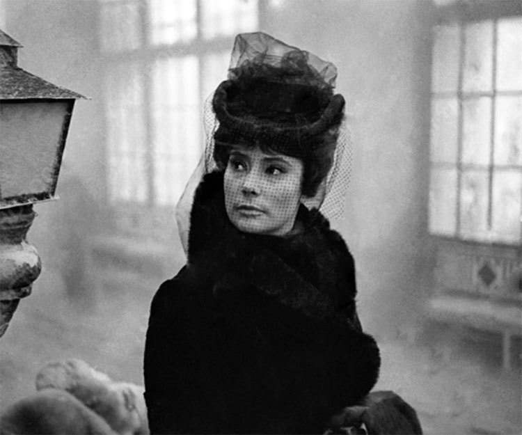 Иллюстрация к книге — Хрустальные легенды Страны Советов [i_105.jpg]