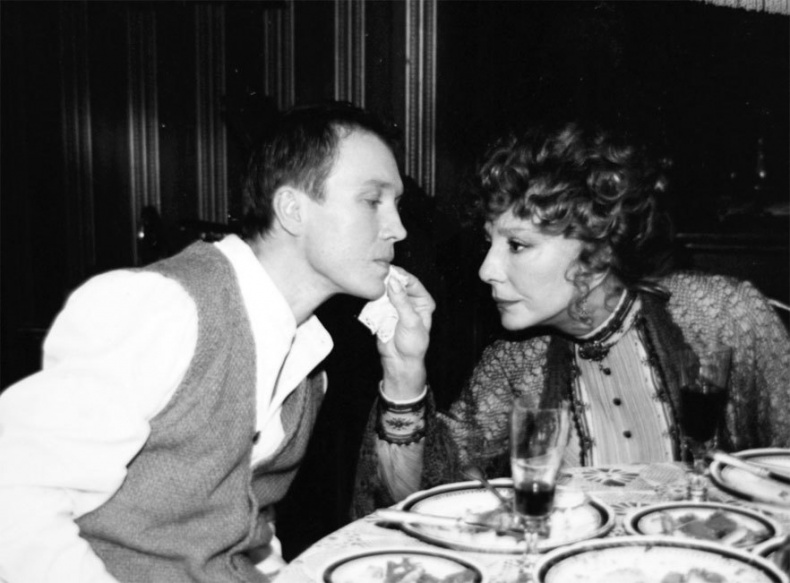 Иллюстрация к книге — Хрустальные легенды Страны Советов [i_138.jpg]