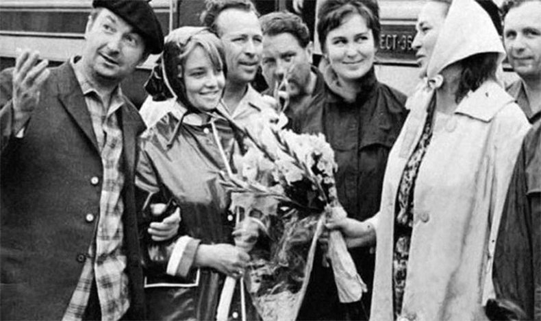 Иллюстрация к книге — Хрустальные легенды Страны Советов [i_151.jpg]