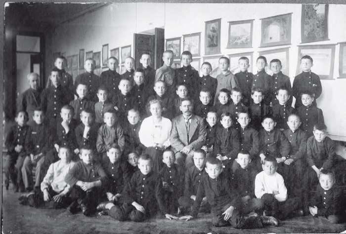 Иллюстрация к книге — Враг Геббельса № 3 [i_024.jpg]