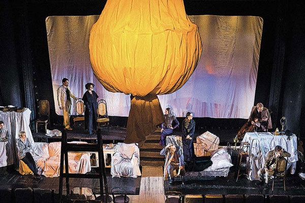 Иллюстрация к книге — Театральные люди [i_025.jpg]