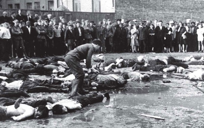 Иллюстрация к книге — Дьявольский союз. Пакт Гитлера – Сталина, 1939–1941 [i_035.jpg]