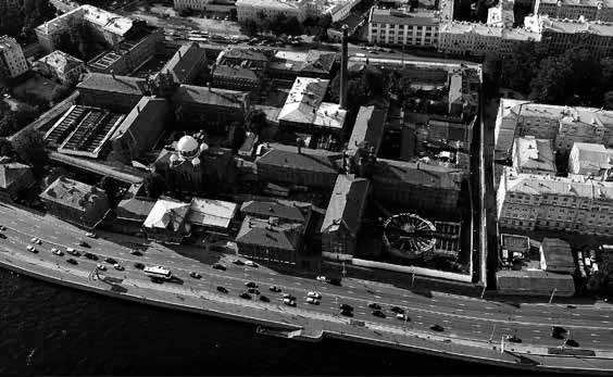 Иллюстрация к книге — Мифы о призраках. Путеводитель по мистическому Петербургу [i_028.jpg]