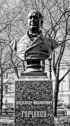 Иллюстрация к книге — Мой Невский. Прогулка по главному проспекту [i_043.jpg]