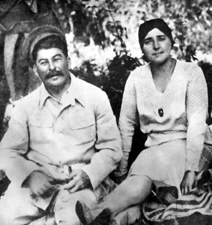 Иллюстрация к книге — Василий Сталин. Письма из зоны [i_002.jpg]