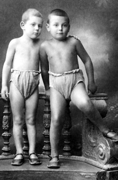 Иллюстрация к книге — Василий Сталин. Письма из зоны [i_003.jpg]