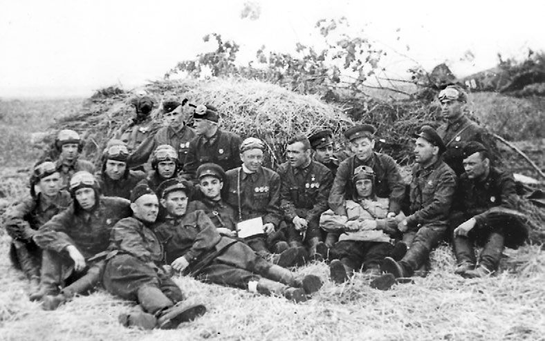 Иллюстрация к книге — Василий Сталин. Письма из зоны [i_042.jpg]