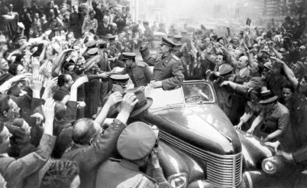 Иллюстрация к книге — Василий Сталин. Письма из зоны [i_057.jpg]